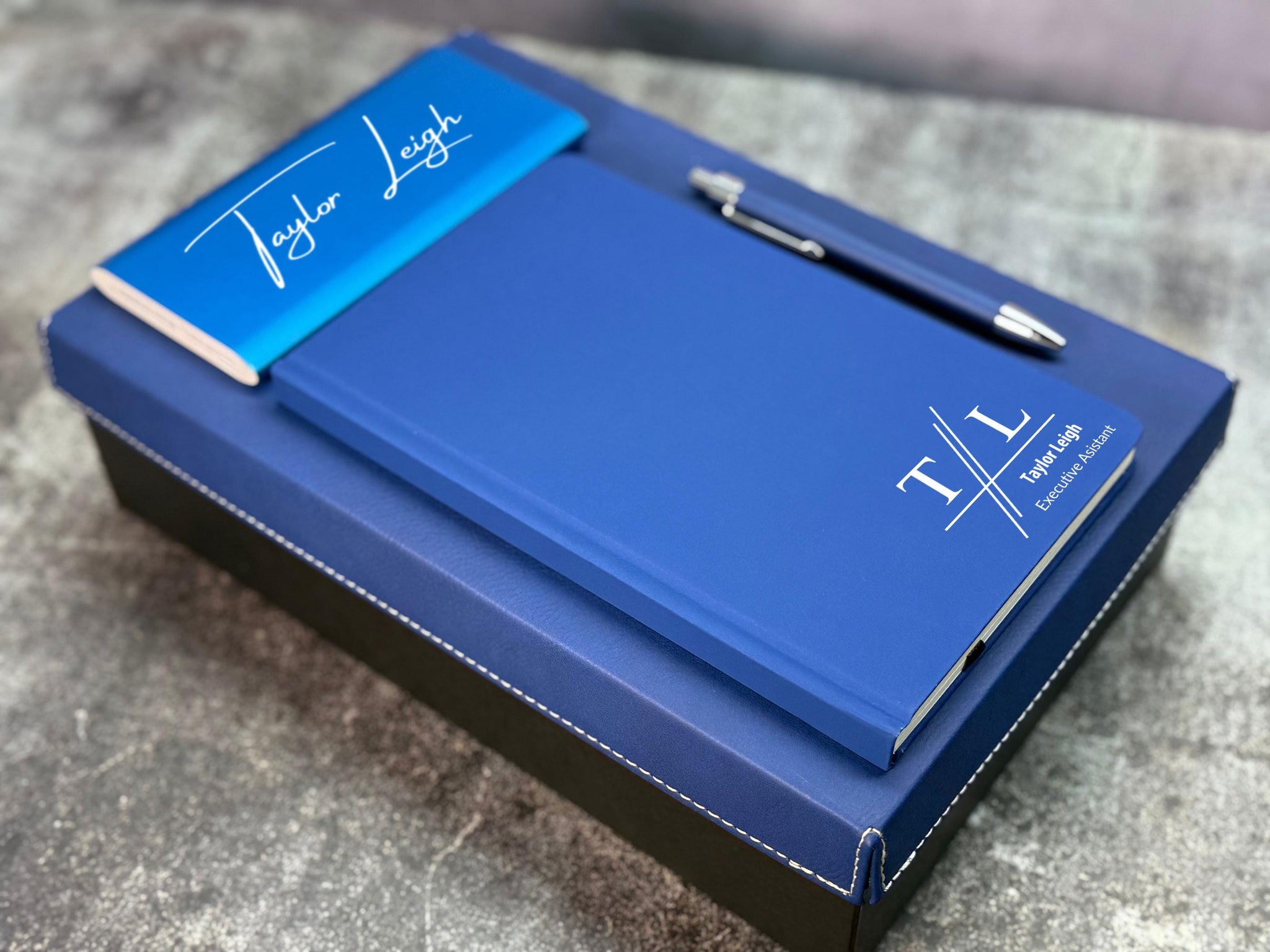 Custom Engraved Gift Set, Knife Power Bank Journal Pen, Personalized Gifts for Him or Her, Logo or Name, Red or Blue Gift Box Set