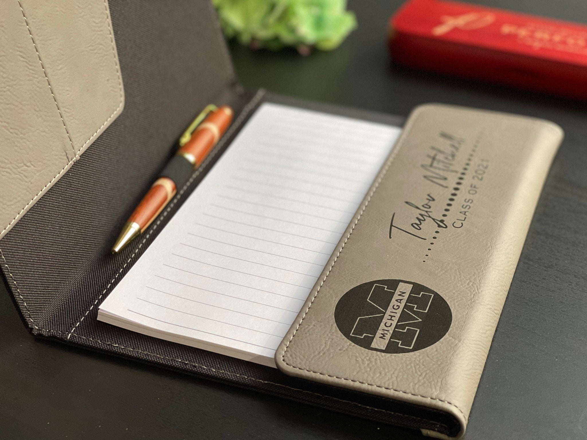 Personalized Portfolio with Refillable Notepad, Business Gift - #EngraveToRemember# - #product+tag# - 