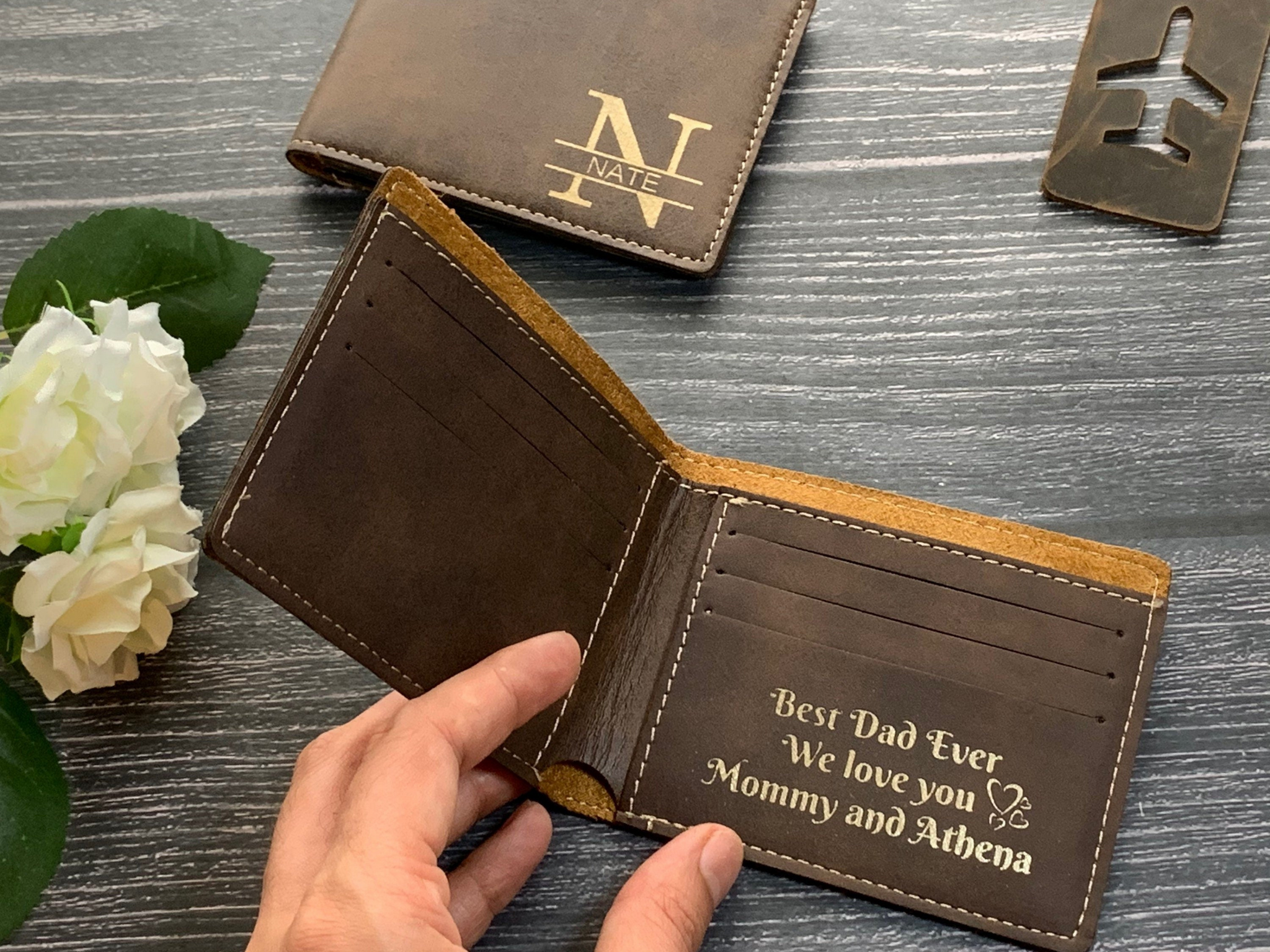 Men's Engraved Wallet