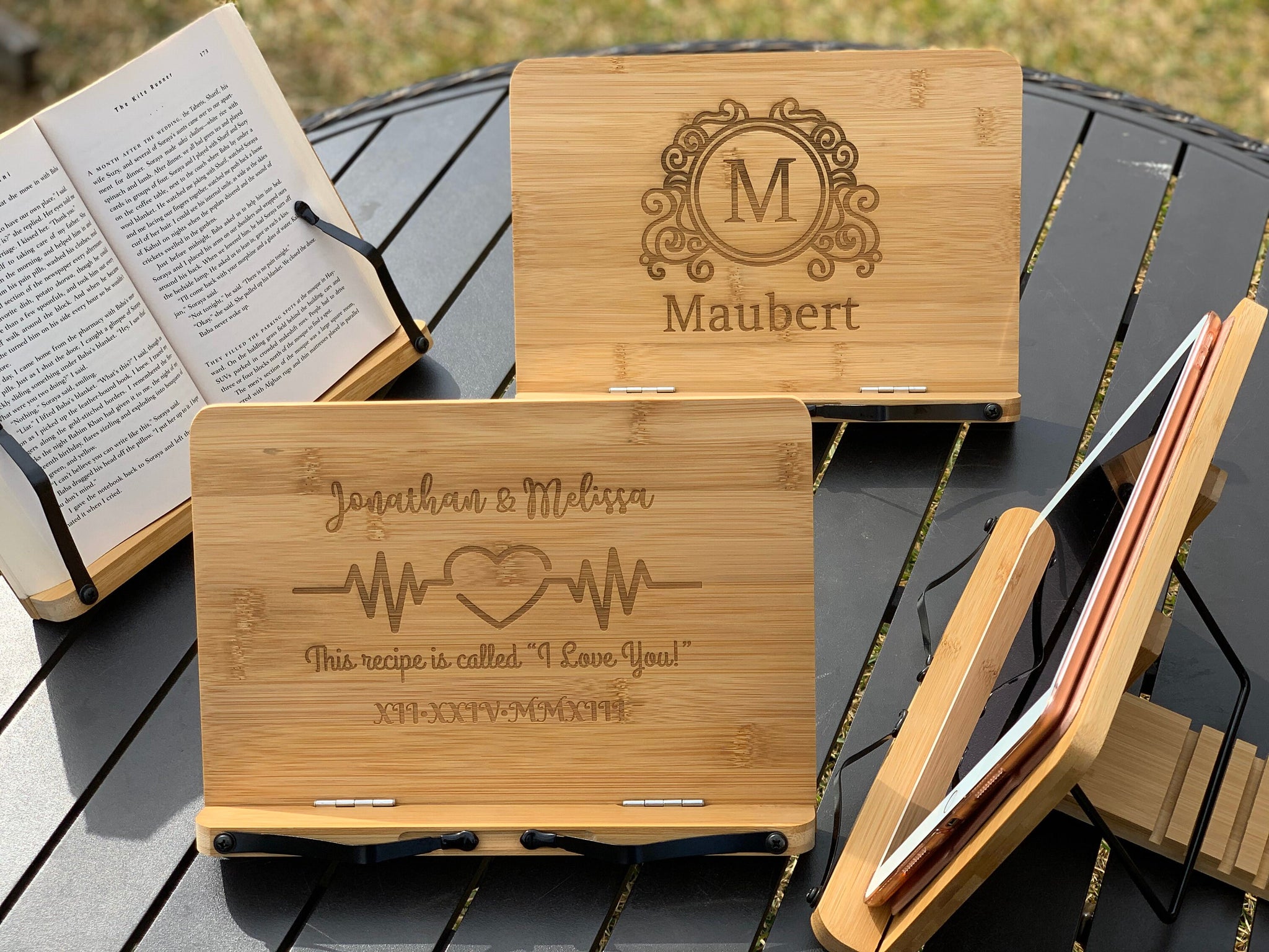 Personalized Book Stand, Custom Book Easel, Personalized, Gifts for Her, Wedding gift, Christmas Gift