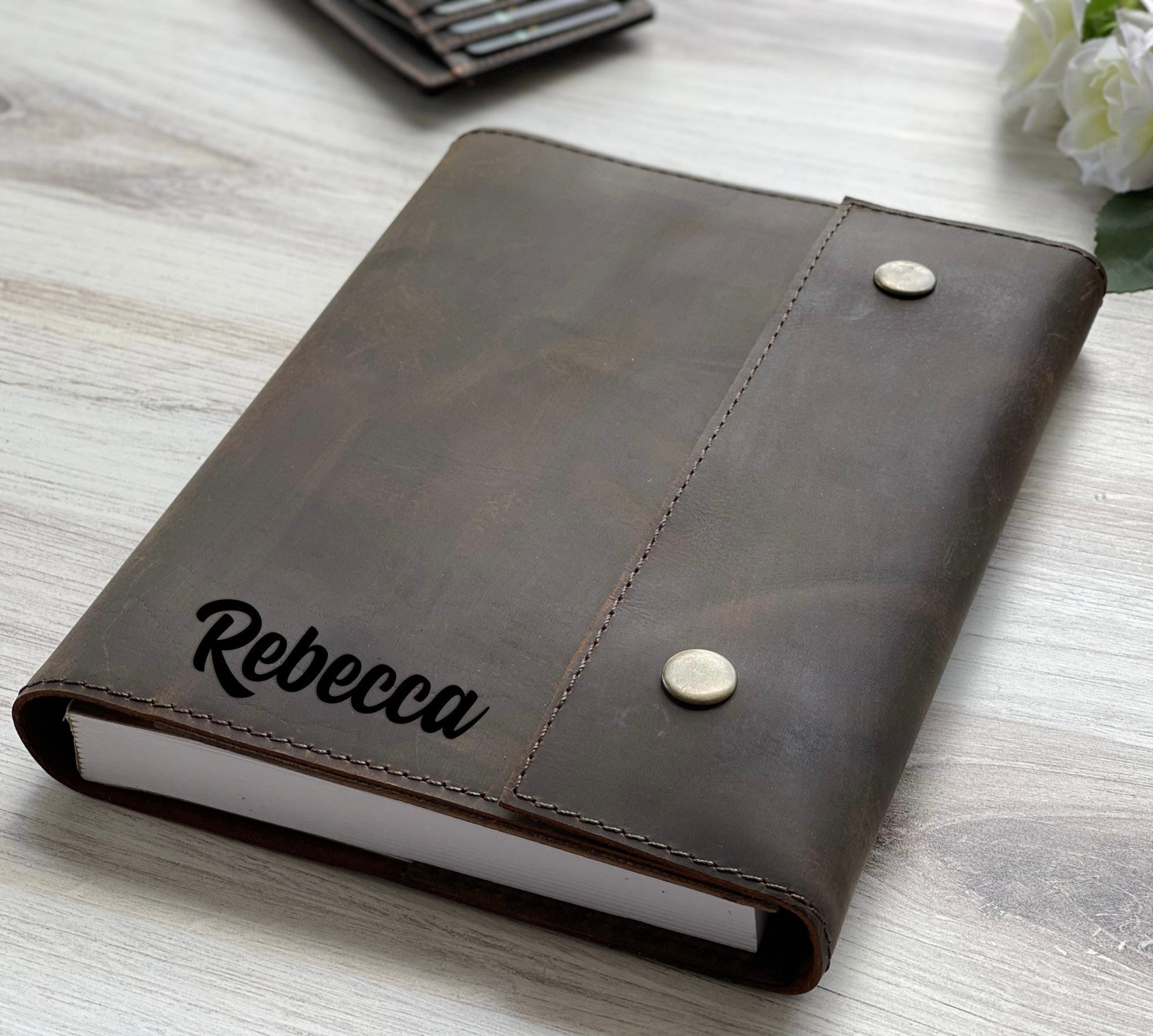 2022 Planner + Refillable Leather Cover + Rosewood Pen