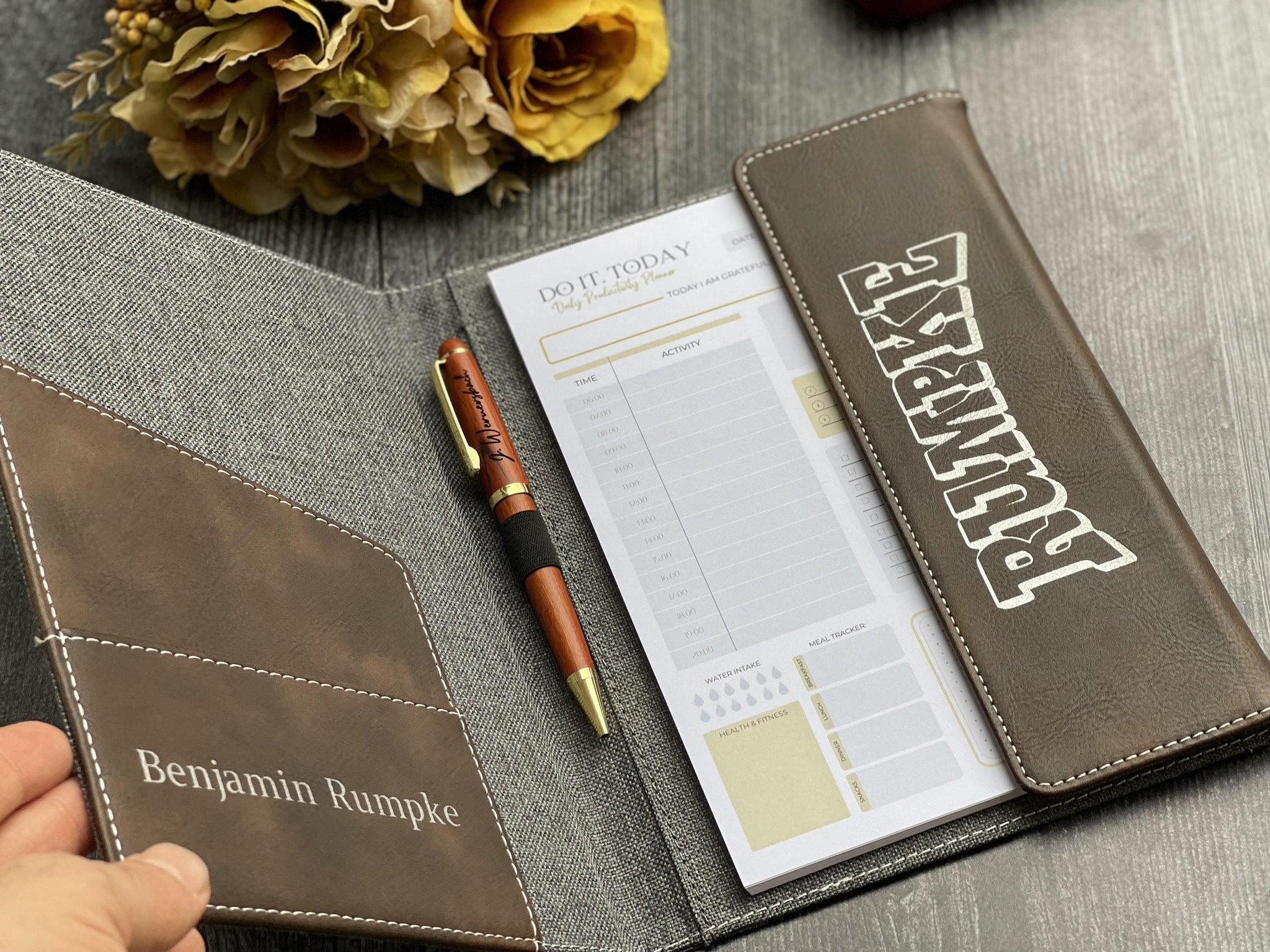 Personalized Refillable Portfolio + Pen + Daily Planner