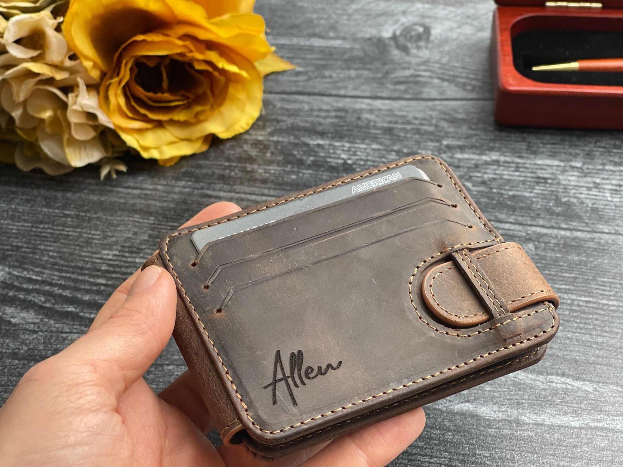 Top Cow Leather Card Holder Men Vintage Minimalist Wallet for Credit Cards  Genuine Leather Cardholder Designer Card Wallet