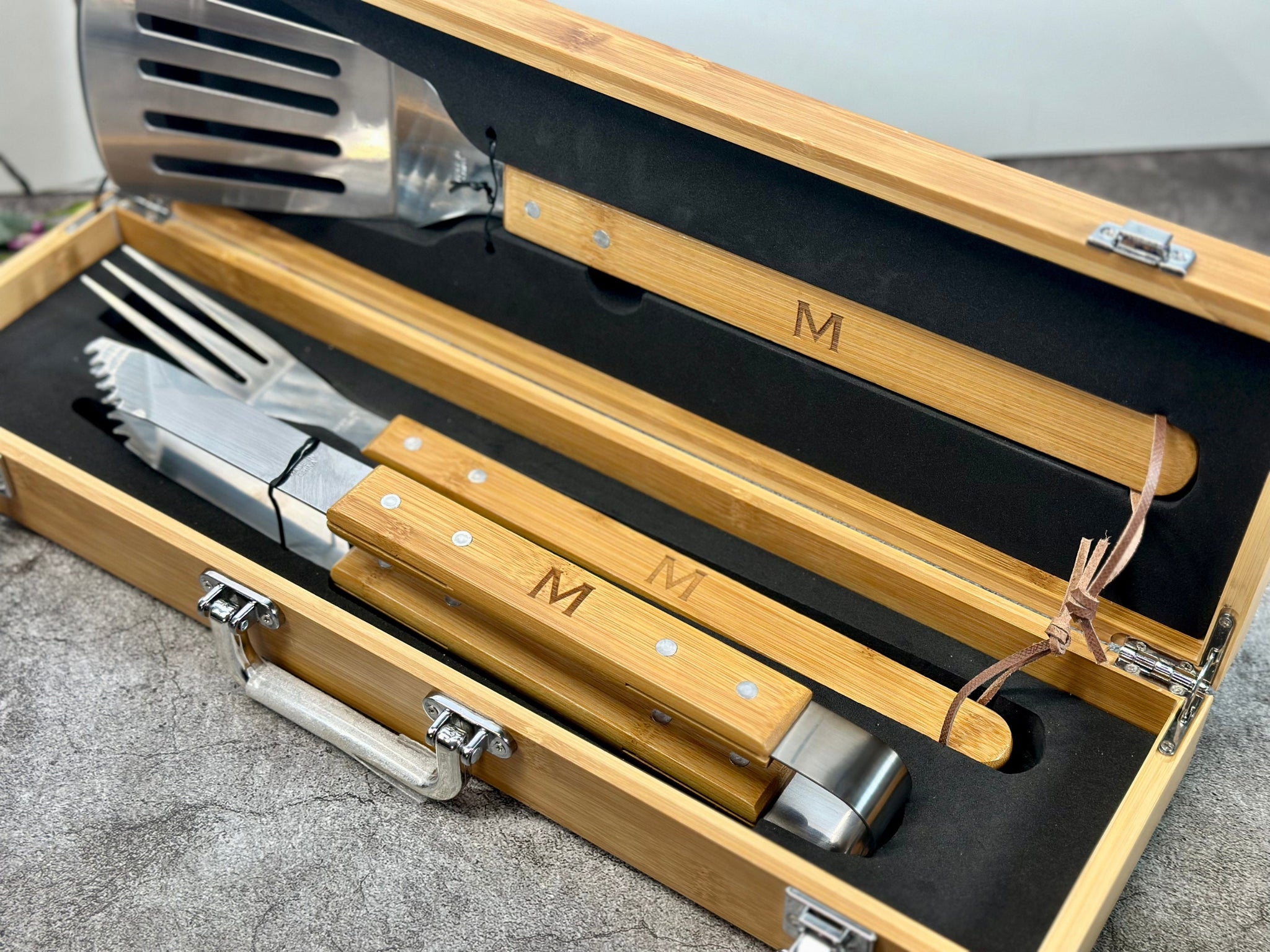 Personalized Grill Set, Gift for Dad, Husband, BBQ Set, Grilling Gifts for Men, Grill Tool Set, Engraved Grill Set, Grill Tool Kit, gIFT